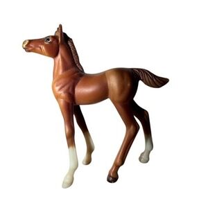 Breyer Stablemates Horse‎ Foal Brown model Chestnut Toy